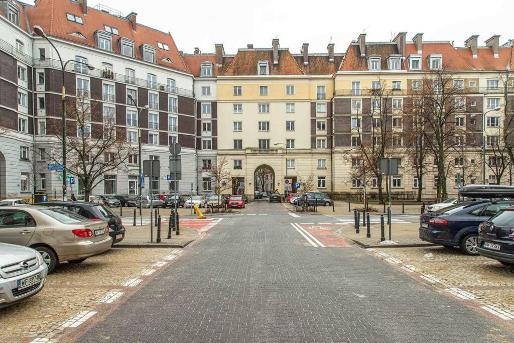 Wyzwolenia Apt , Lazienki Park & Zbawiciela Sq. 2' Варшава Экстерьер фото
